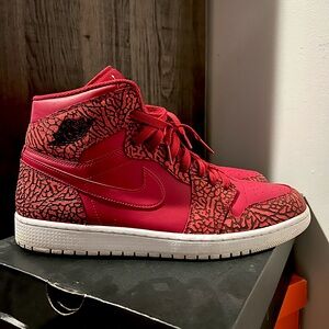 Jordan 1 High Red Elephant Print